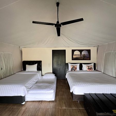 Trizara Resorts - Glam Camping Lembang Extérieur photo