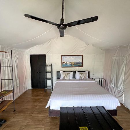 Trizara Resorts - Glam Camping Lembang Extérieur photo