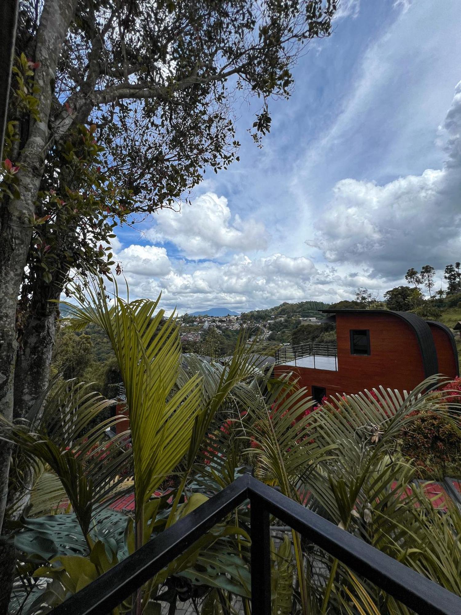 Trizara Resorts - Glam Camping Lembang Extérieur photo